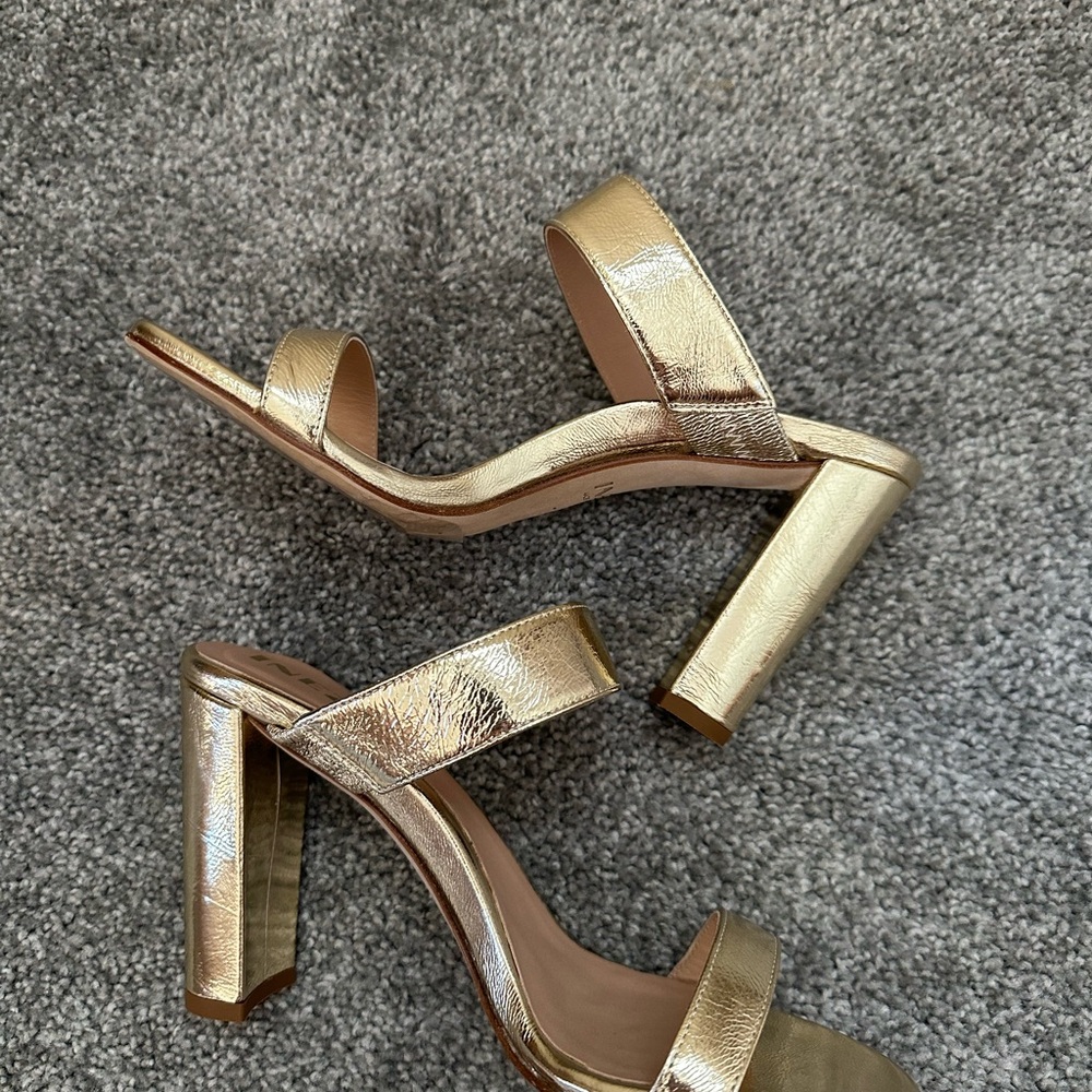 Inez Gold Women's Block Heel Sandals 7.5 NWOT - Picture 5 of 8
